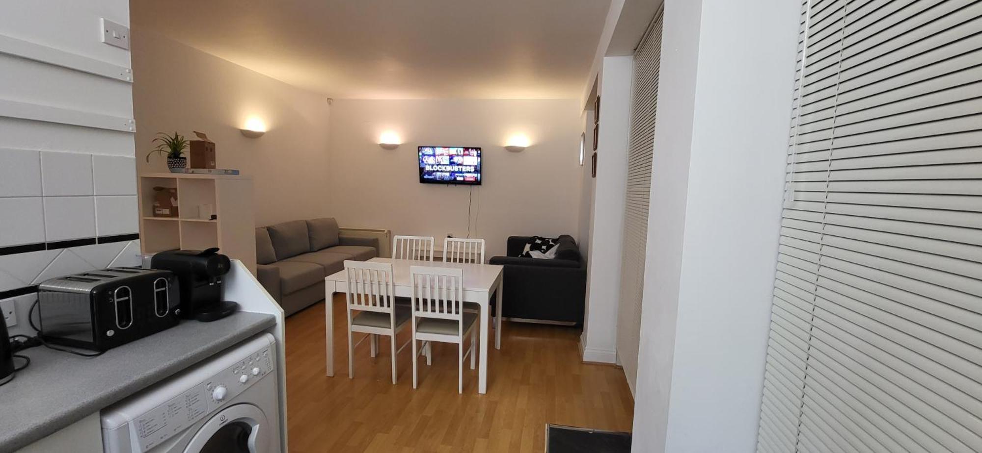 1 Bed, G-floor Close To O2, Excel And Airport Appartement *