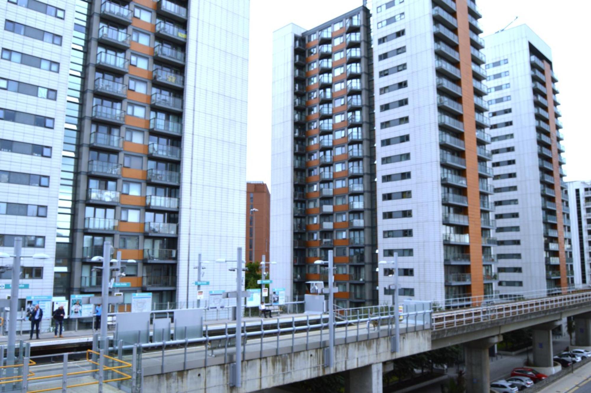 Entire Next To Canary Wharf In Apartamento