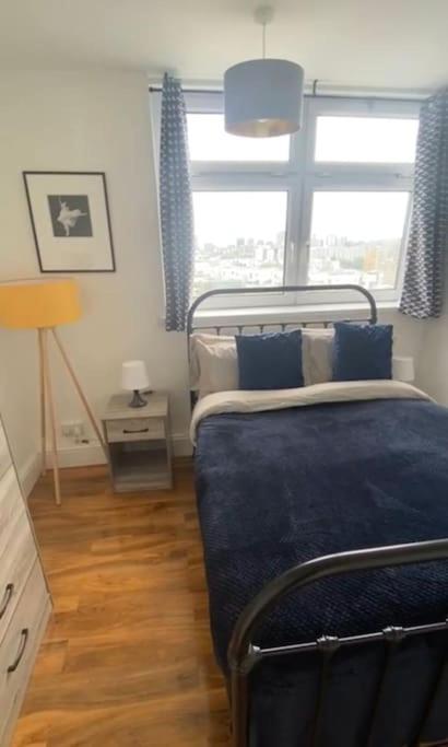 -2 Bedroom - Breathtaking Views Skyline Canary Warf * Londres