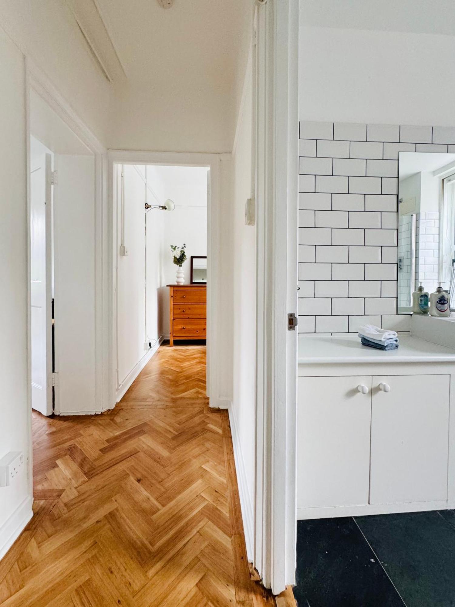 Victorian Amazing Three Bedroom Apartamento Londres