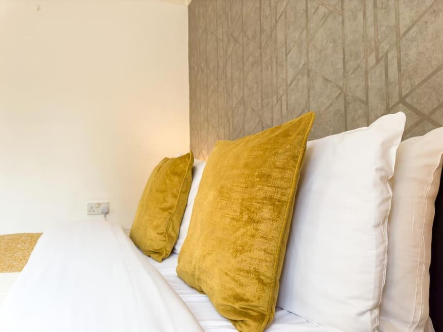 Last-minute Reserve L Modern 2 Double Bed For 5 Guests L Hofin Short Lets & Serviced Appartement Londres