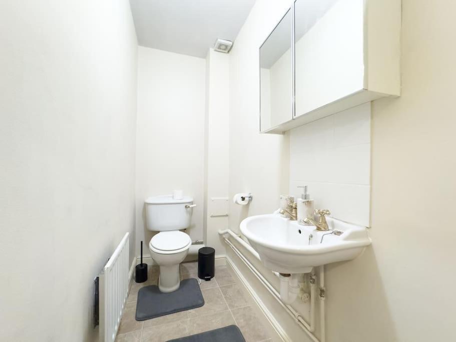 Last-minute Reserve L Modern 2 Double Bed For 5 Guests L Hofin Short Lets & Serviced Appartement Londres