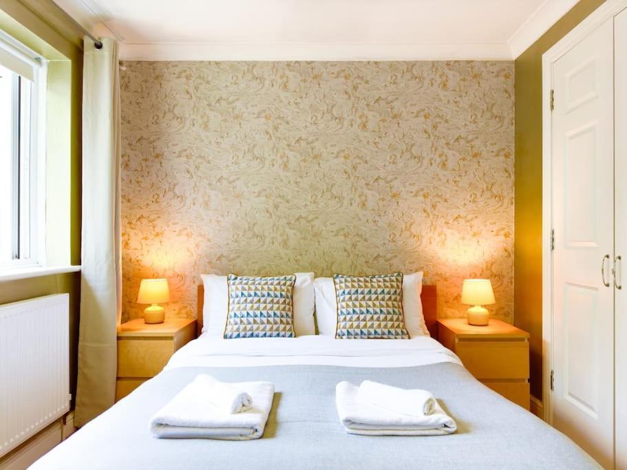 Last-minute Reserve L Modern 2 Double Bed For 5 Guests L Hofin Short Lets & Serviced Londres