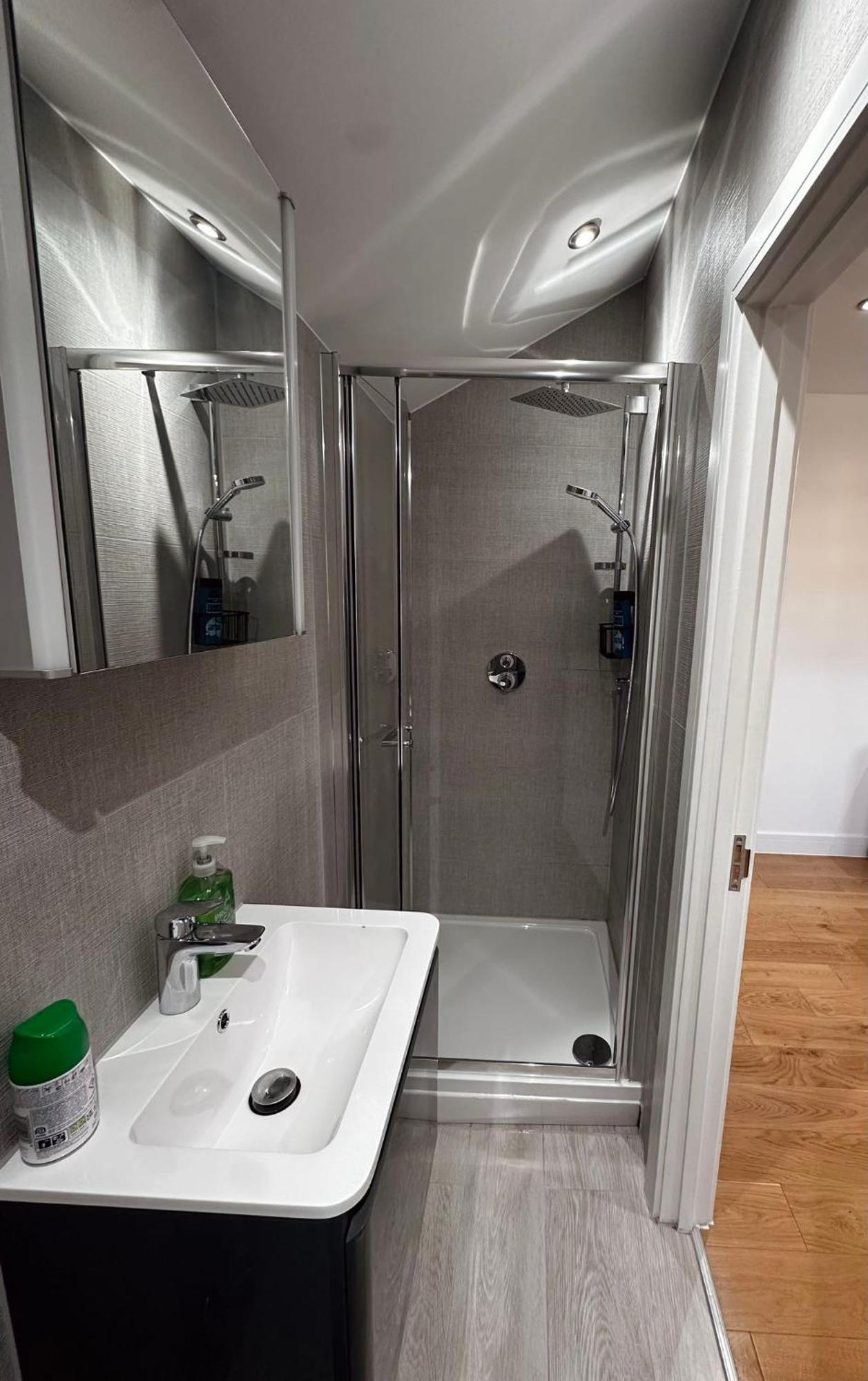 3 Bed 2 Bath Near Greenwich Park 6 Guests Maximum Londres