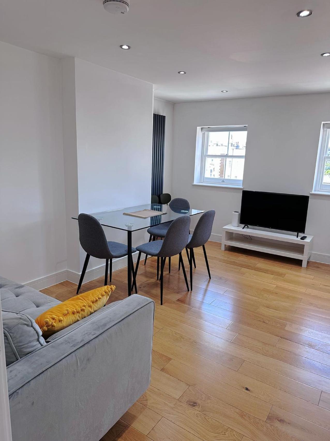 3 Bed 2 Bath Near Greenwich Park 6 Guests Maximum *