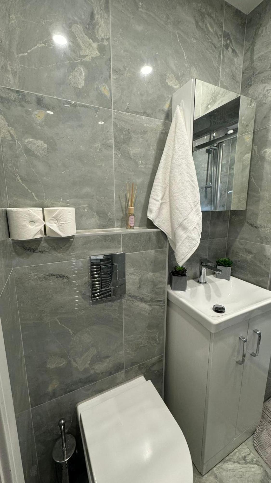 Double With Access To The Garden Londres