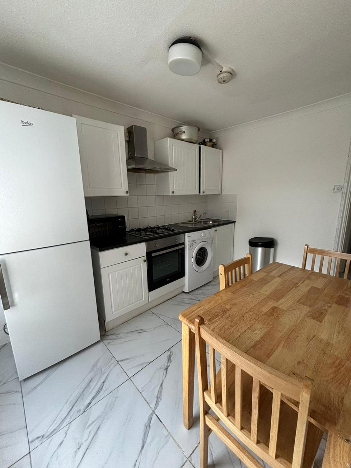 Apartamento East 2 Bedroom Flat *