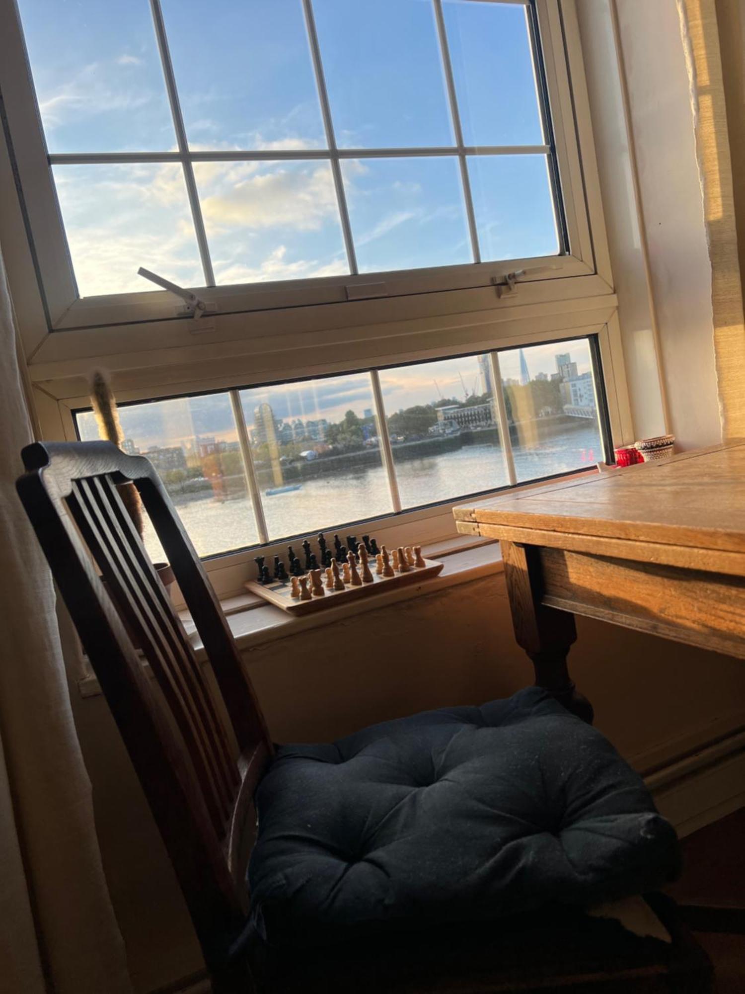 Charming And Cosy Canary Wharf With Stunning Views Accommodatie bij particulieren *