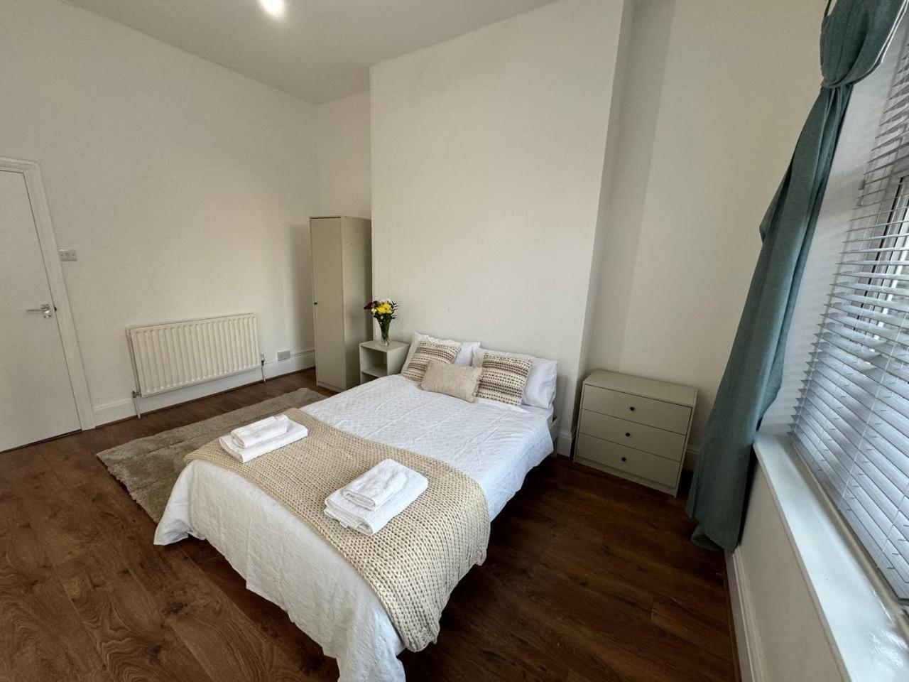 Apartamento Cheerful 3 Bedroom *