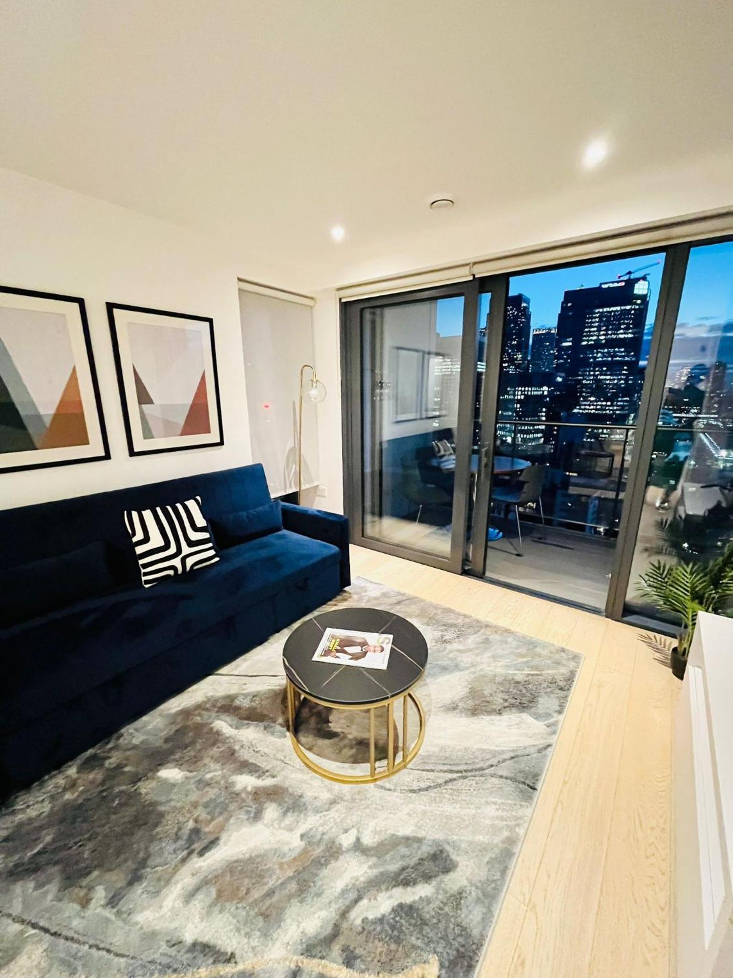 Modern Canary Wharf - Prime For Business & Family - Near Tube Access Appartement Londres
