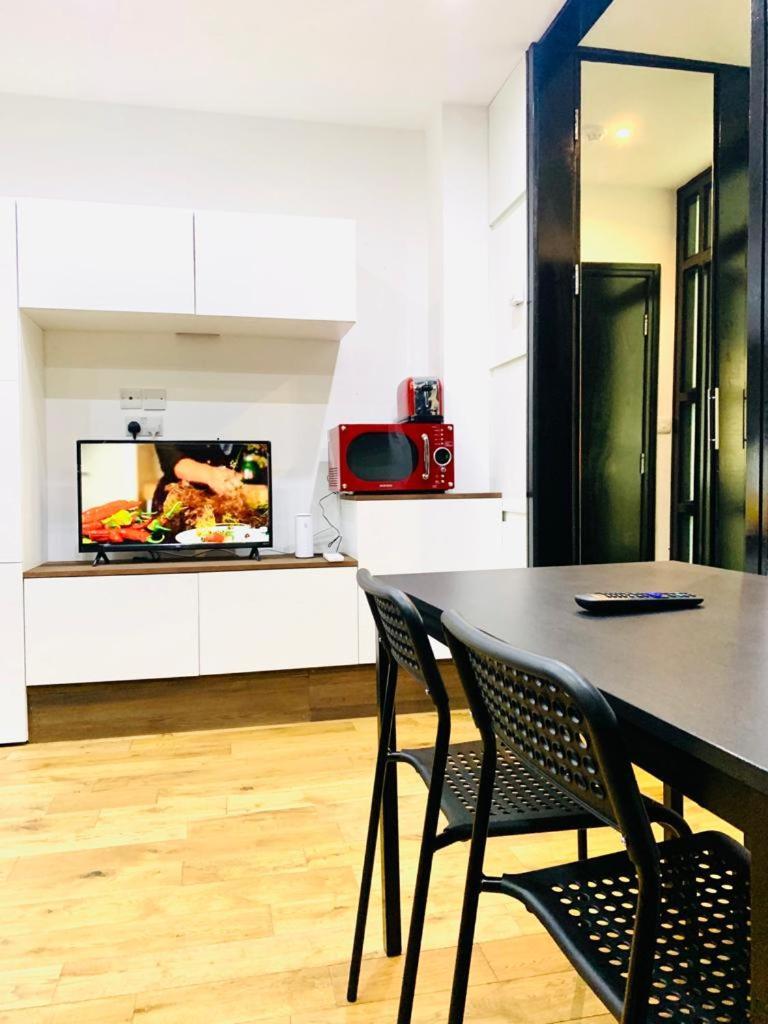 Fancy Flat In Londres