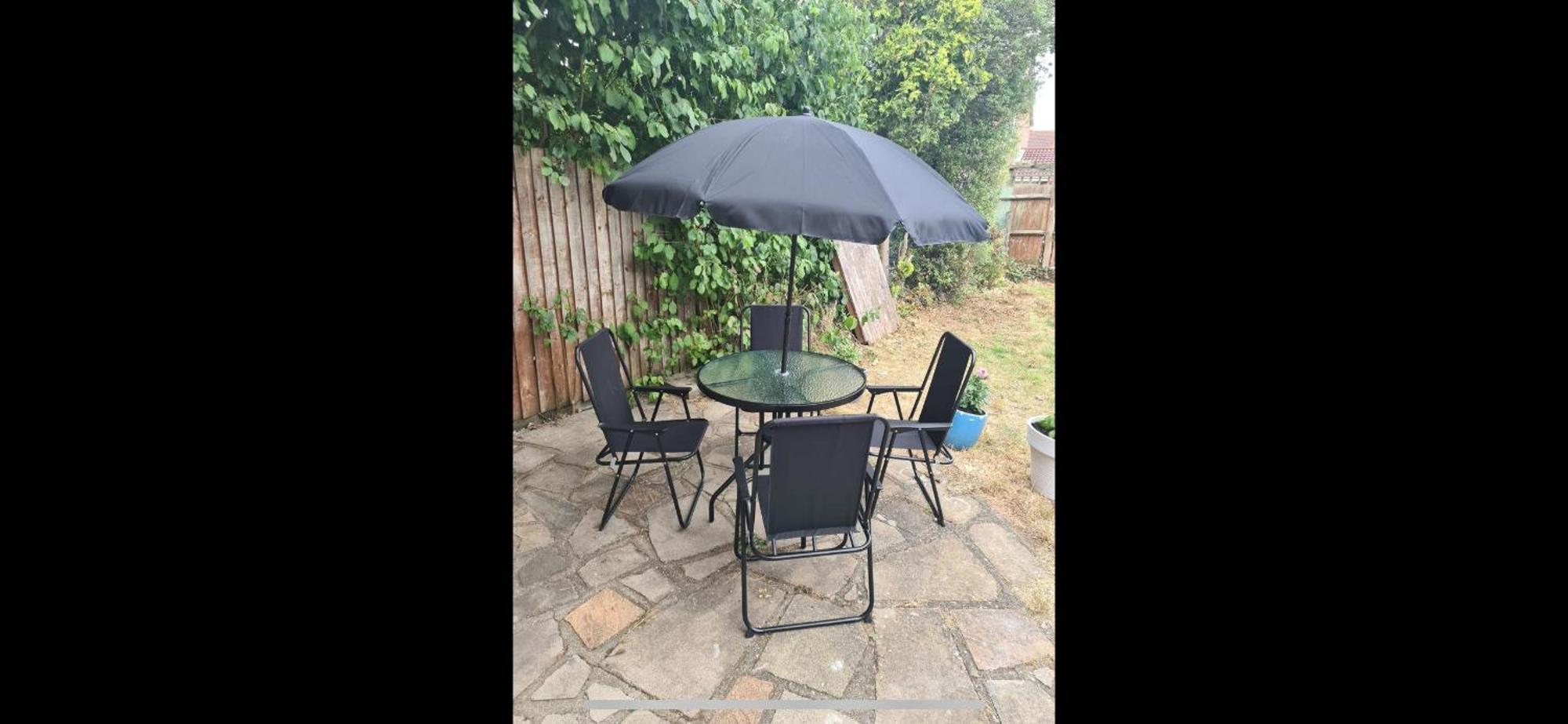 - Sleeps 4 - Parking - Garden - Petfriendly * Londres