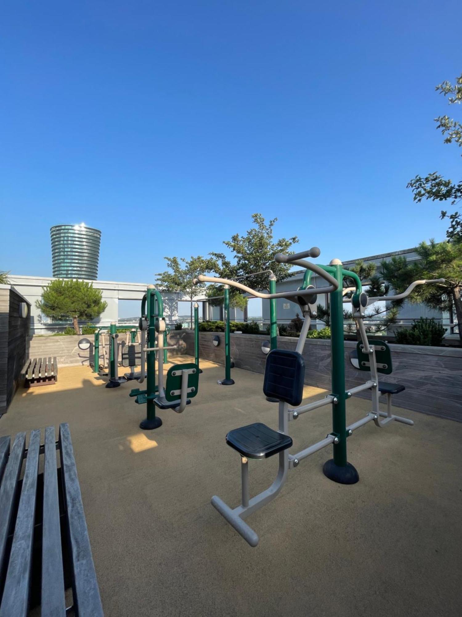 Apartment In Canary Wharf London