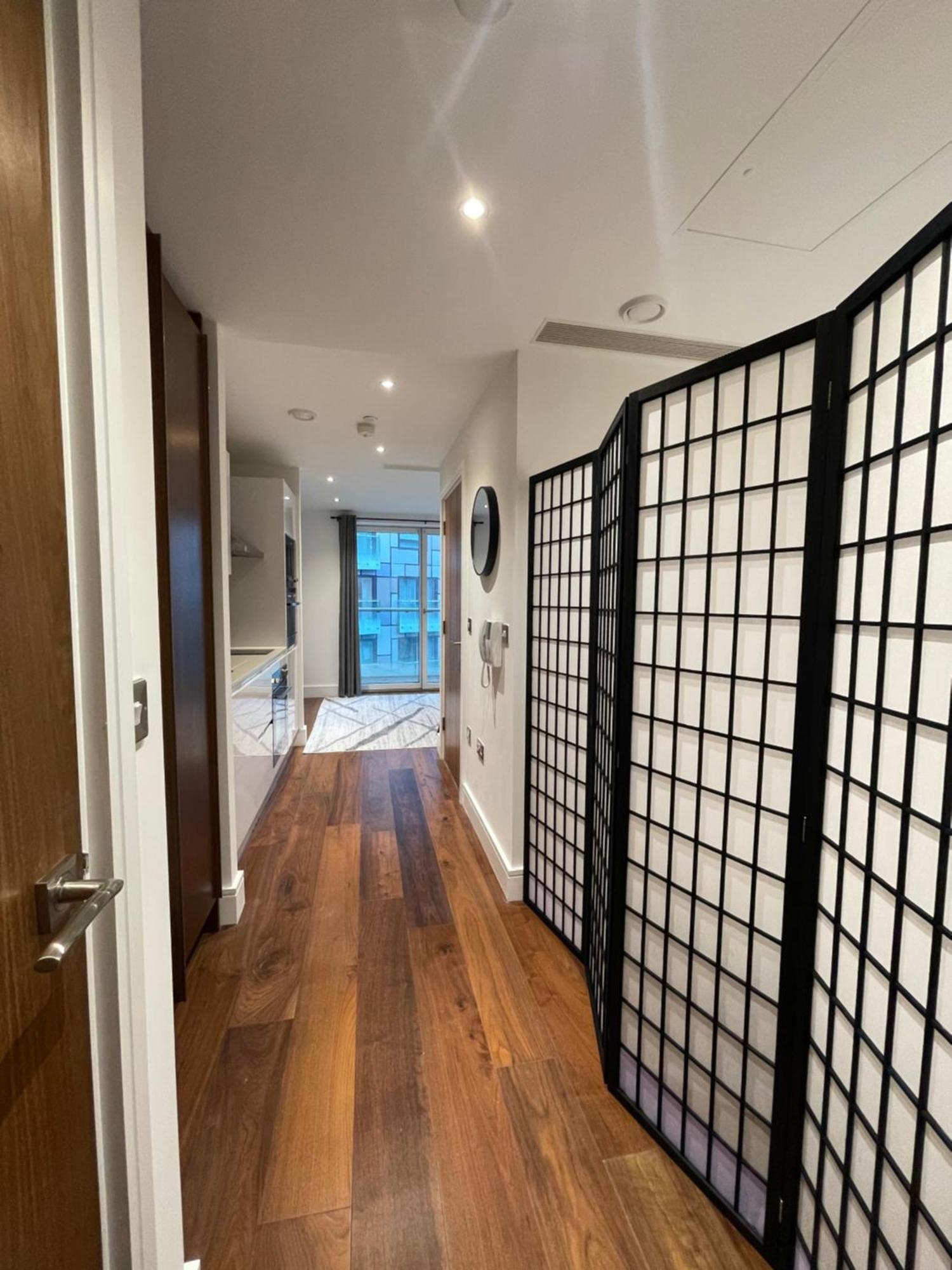 Apartment In Canary Wharf