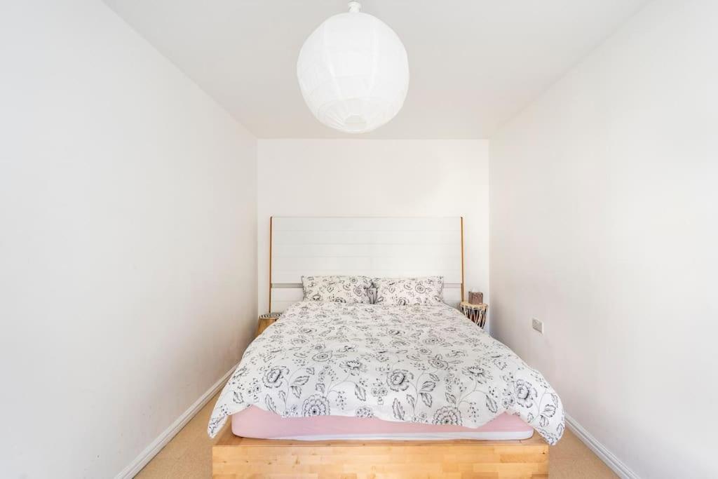 Quaintgarden Apartment@near Tower Bridge & Big Ben Appartement Londen