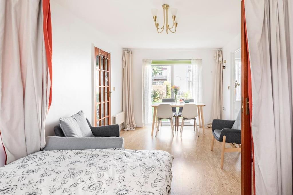 Quaintgarden Apartment@near Tower Bridge & Big Ben * Londen