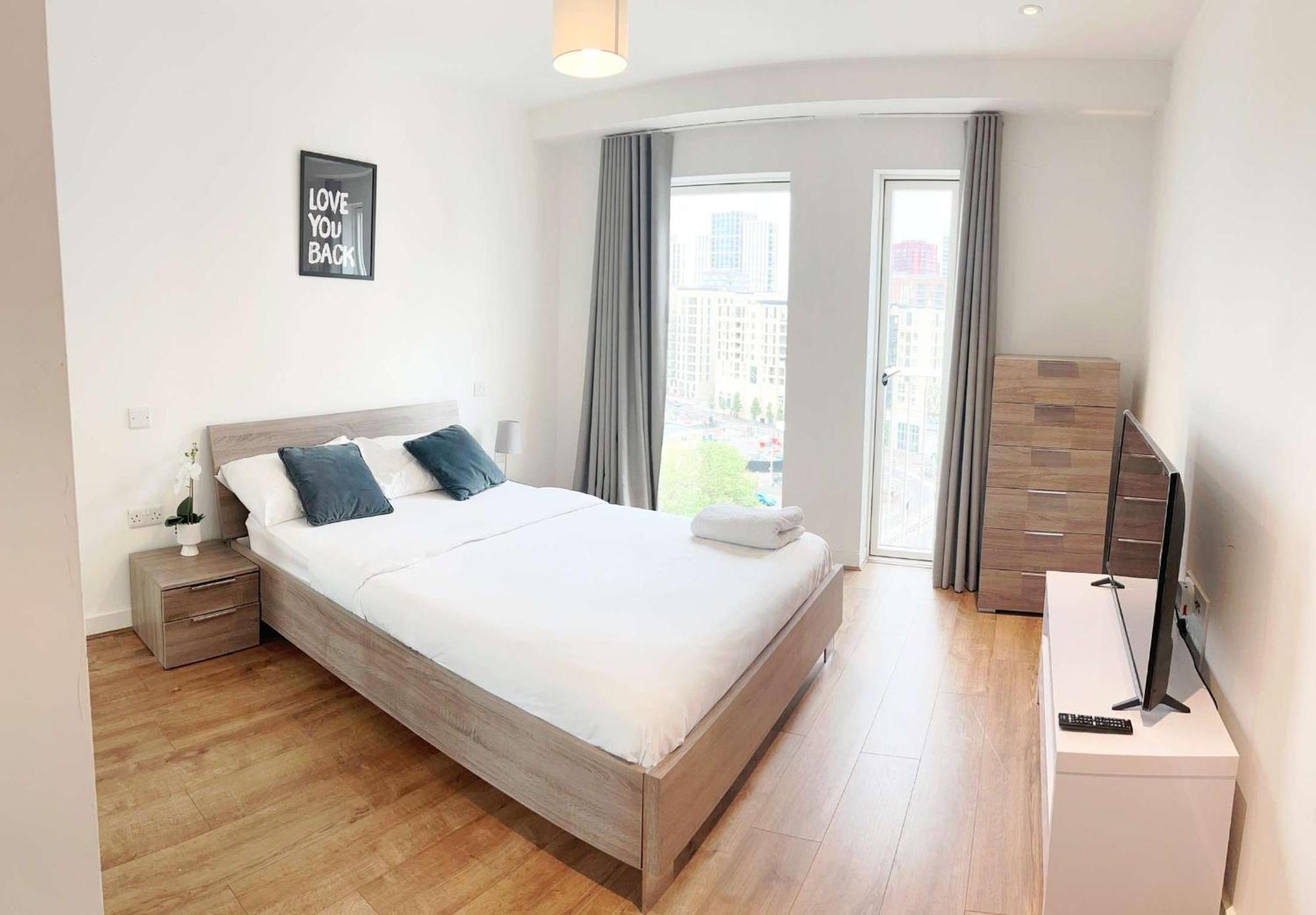 A Charming 2 Bedroom Flat