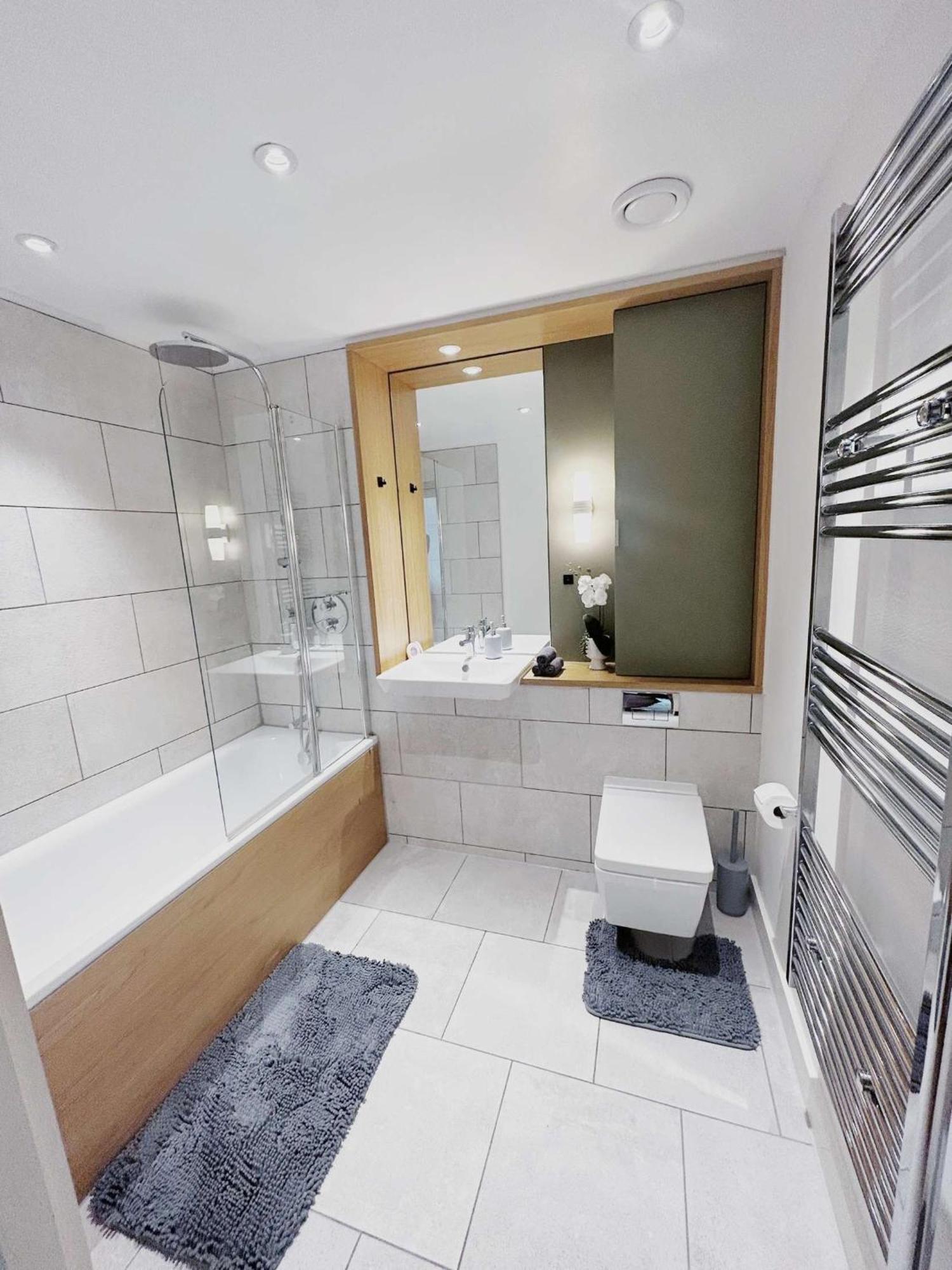 Appartement A Charming 2 Bedroom Flat *