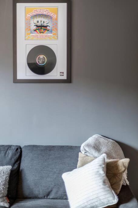 Bright, Modernised Close To Borough Market *