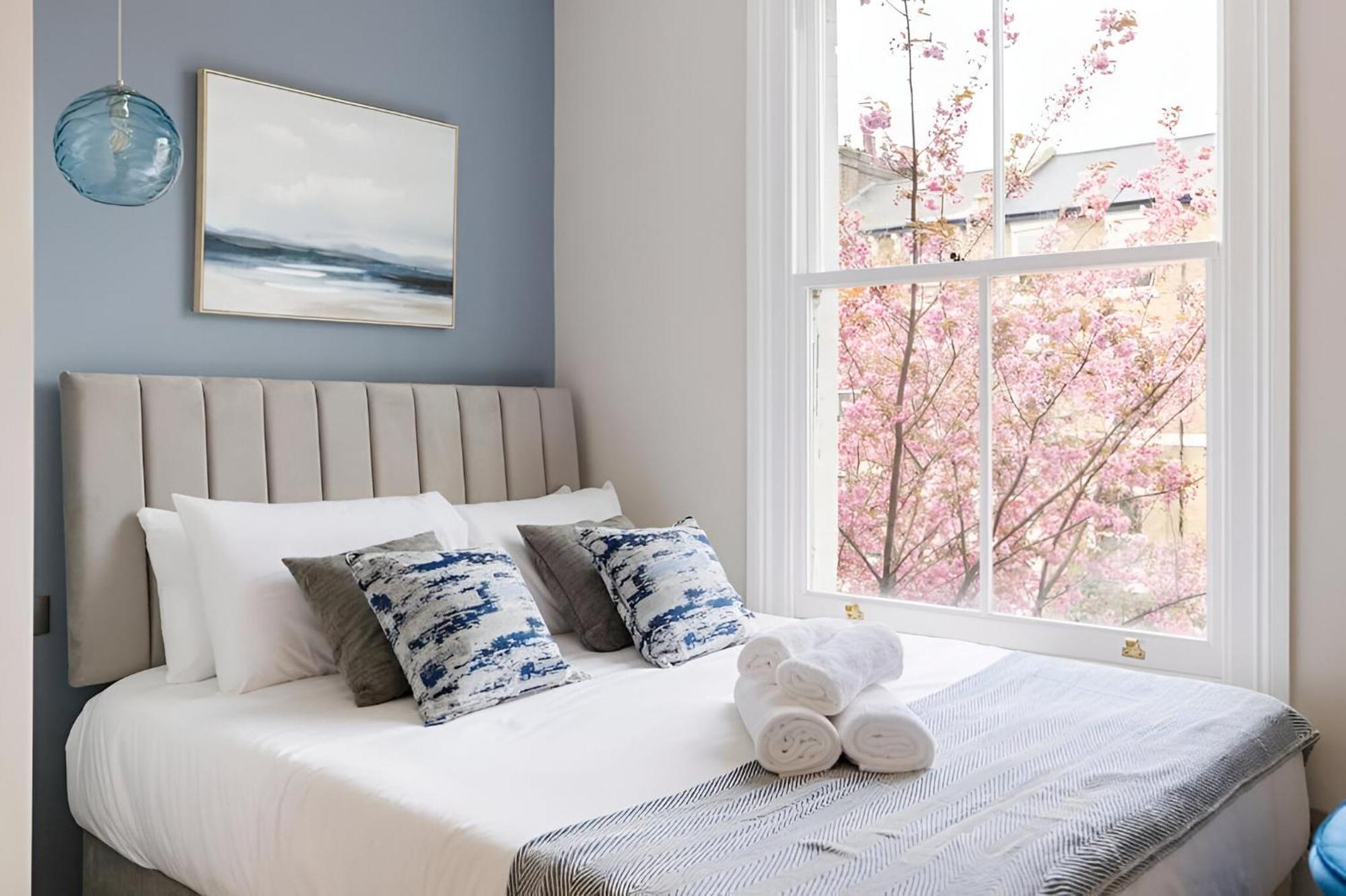 Cityscape Oasis Chic For Urban Dwellers Apartamento *