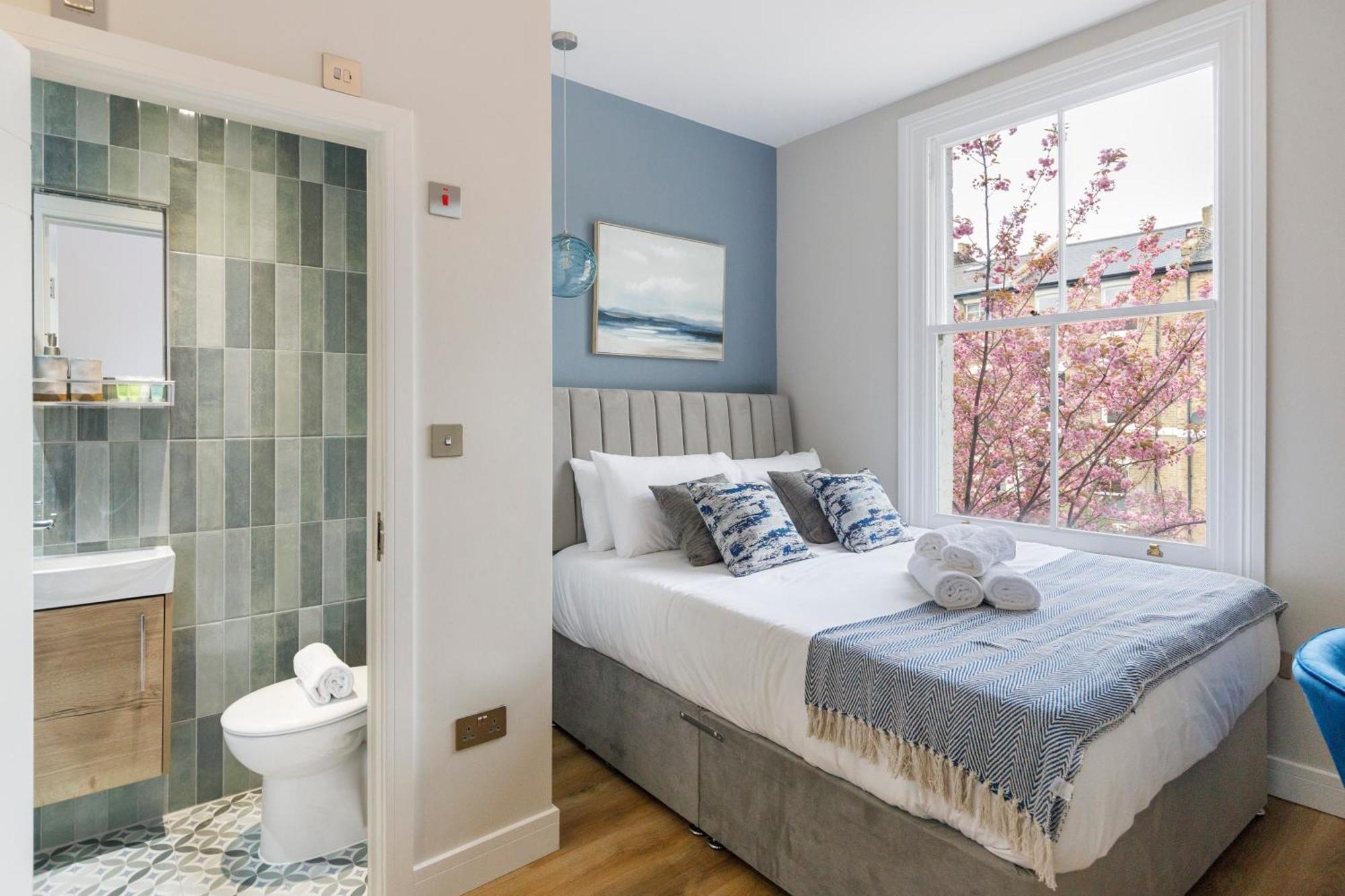 Apartamento Cityscape Oasis Chic For Urban Dwellers