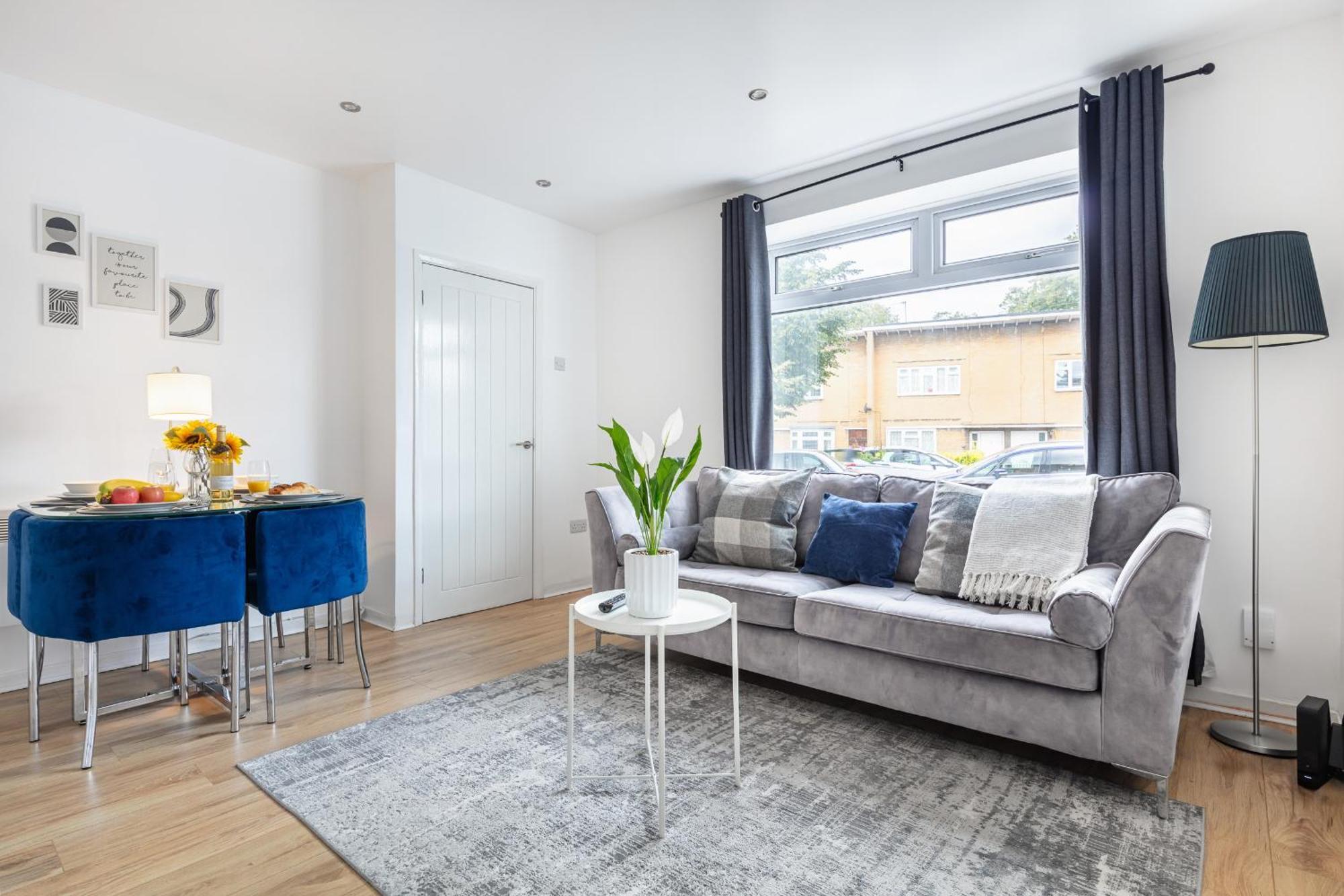 Hébergement de vacances Gem - 2 Bed House, 6 Mins From Liverpool Street, Shops & Restaurants