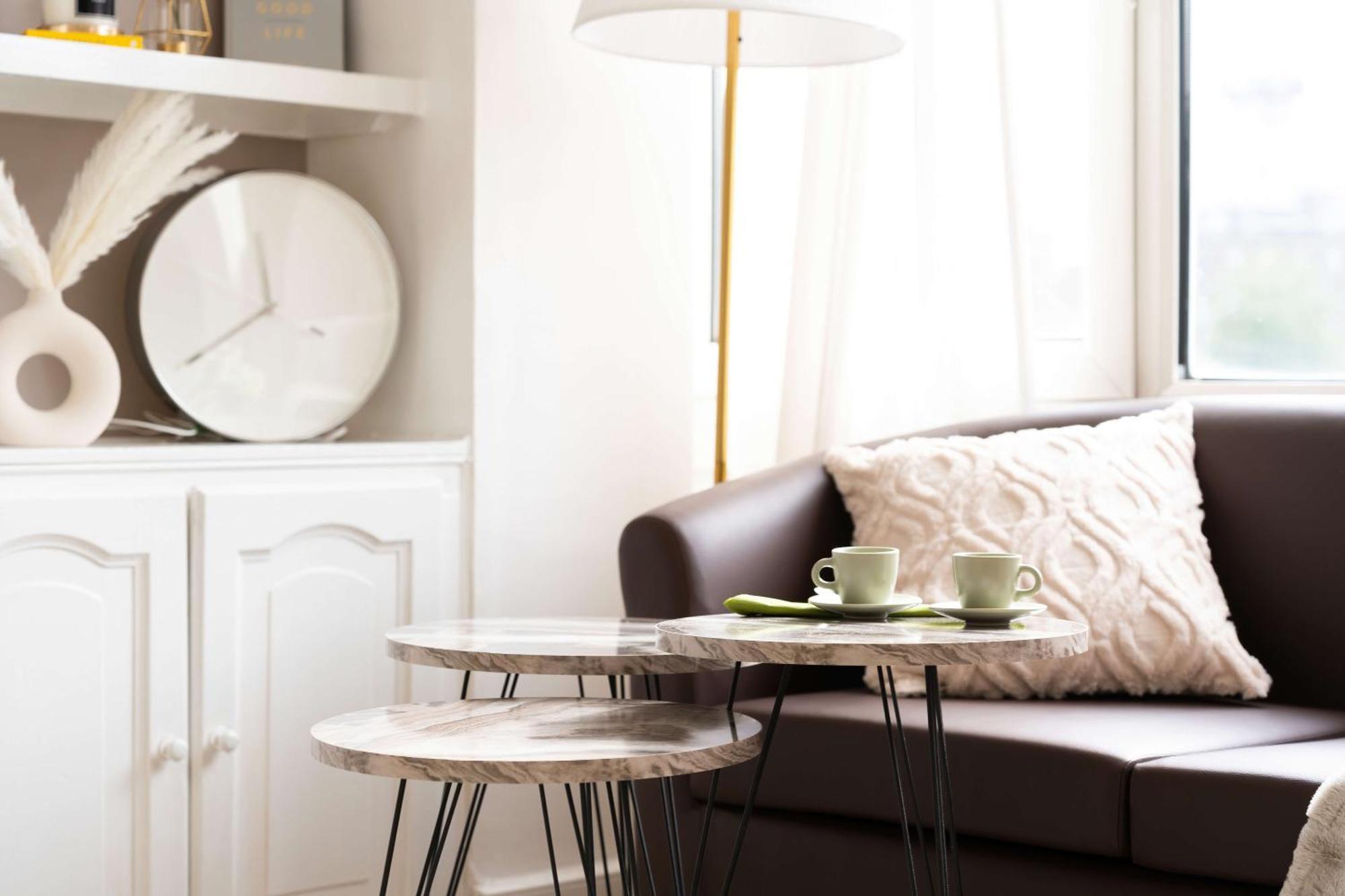 Apartment Stylish 3-bedroom London