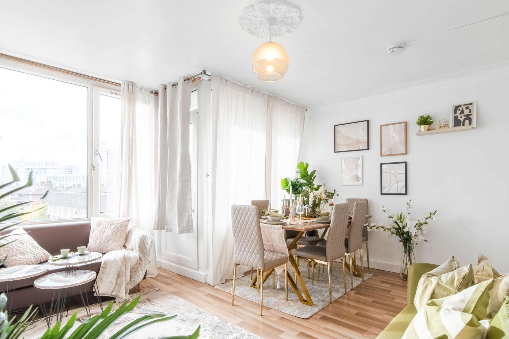 Apartment Stylish 3-bedroom London