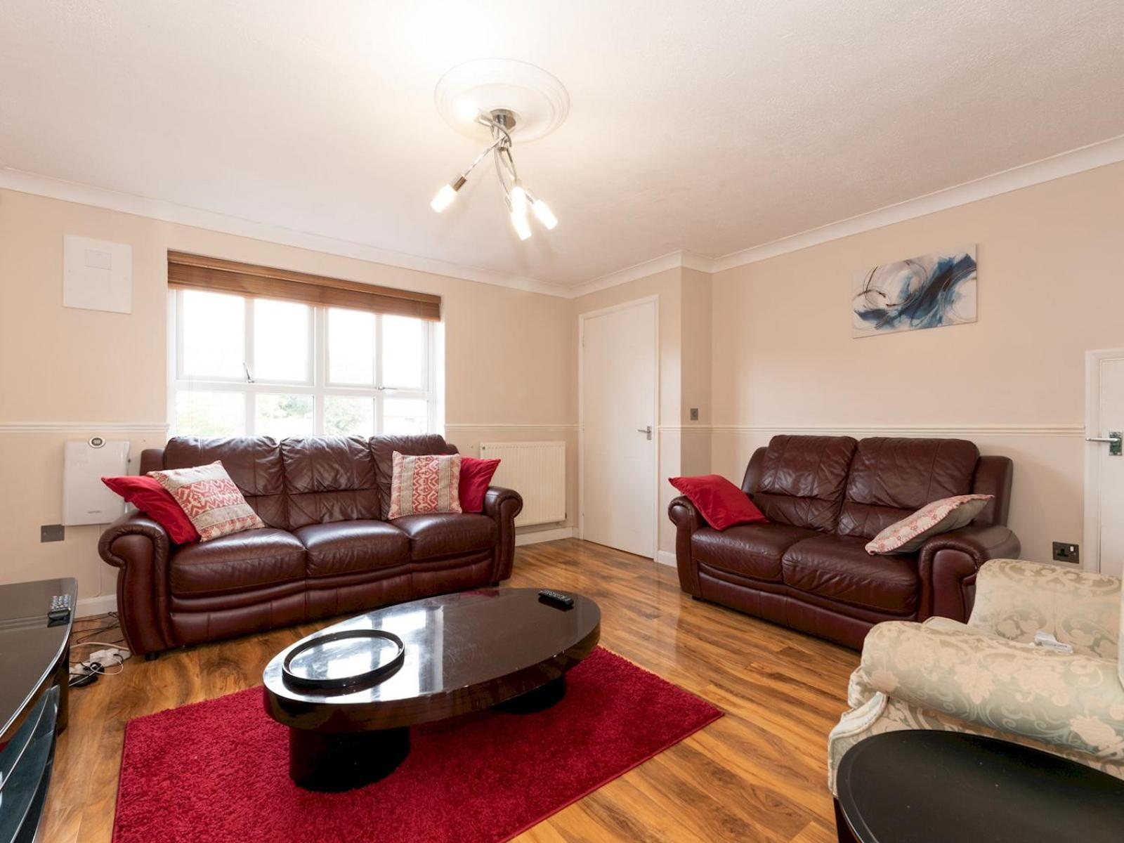 Hébergement de vacances 4 Bed House In Greater Parking Pass The Keys Londres