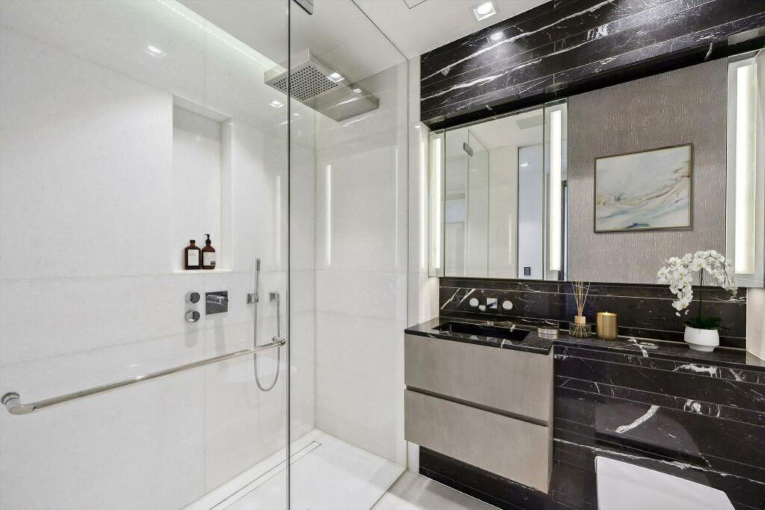 Apartamento Stunning Duplex Penthouse Over 2200 Sq Ft Sleeps 8 With Jacuzzi Rooftop Views Of The City Londres