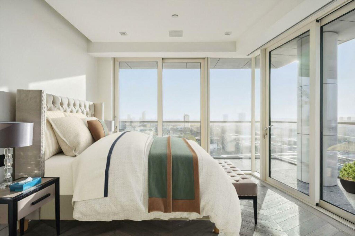 Stunning Duplex Penthouse Over 2200 Sq Ft Sleeps 8 With Jacuzzi Rooftop Views Of The City Apartamento *
