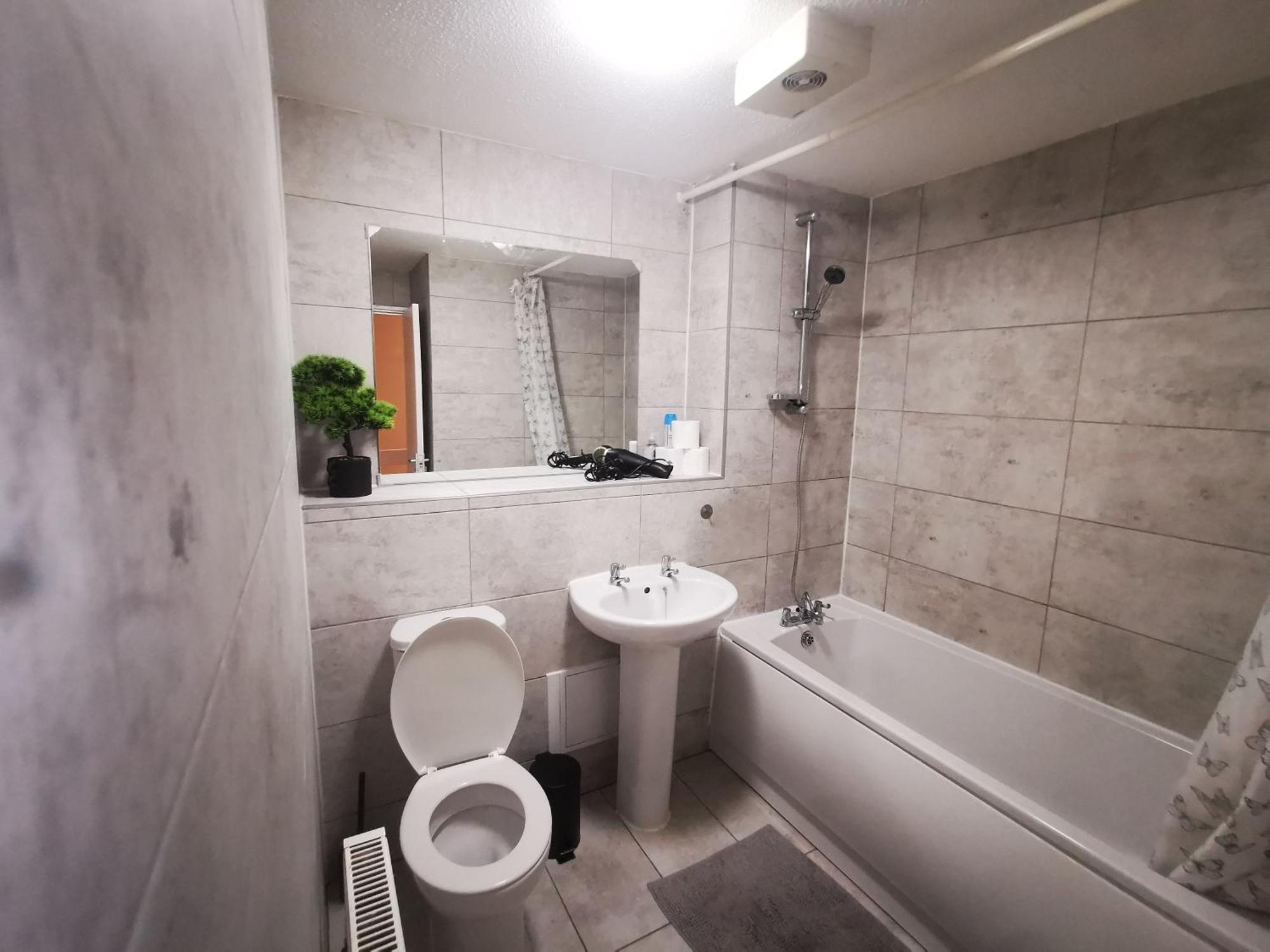 Charming House With 3 Bedrooms Near O2arena * Londres