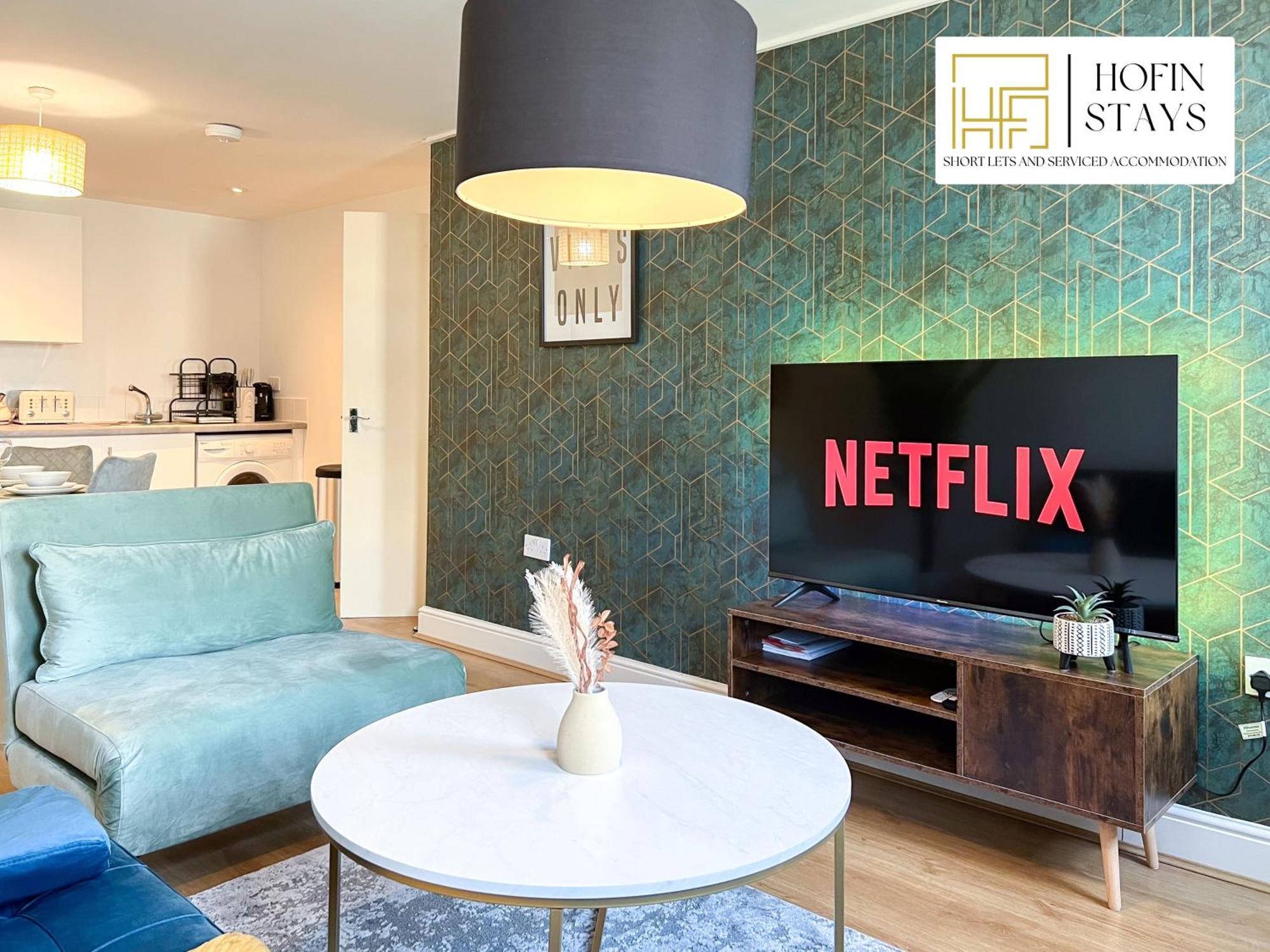 Last-minute Specials L Premium On 2 Double Bed For 6 Guests L Deals L Hofin Short Lets & Serviced