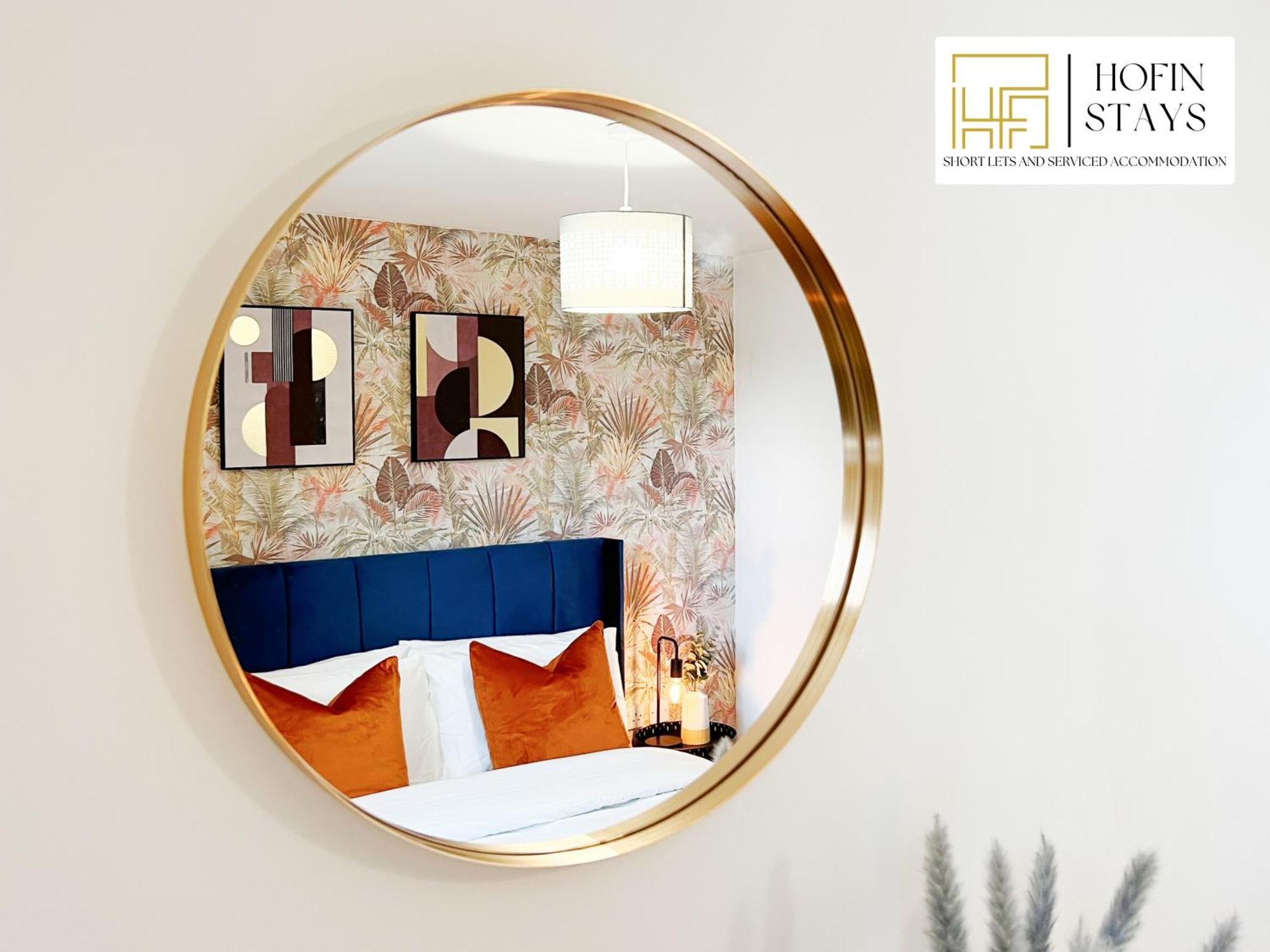 Last-minute Specials L Premium On 2 Double Bed For 6 Guests L Deals L Hofin Short Lets & Serviced *