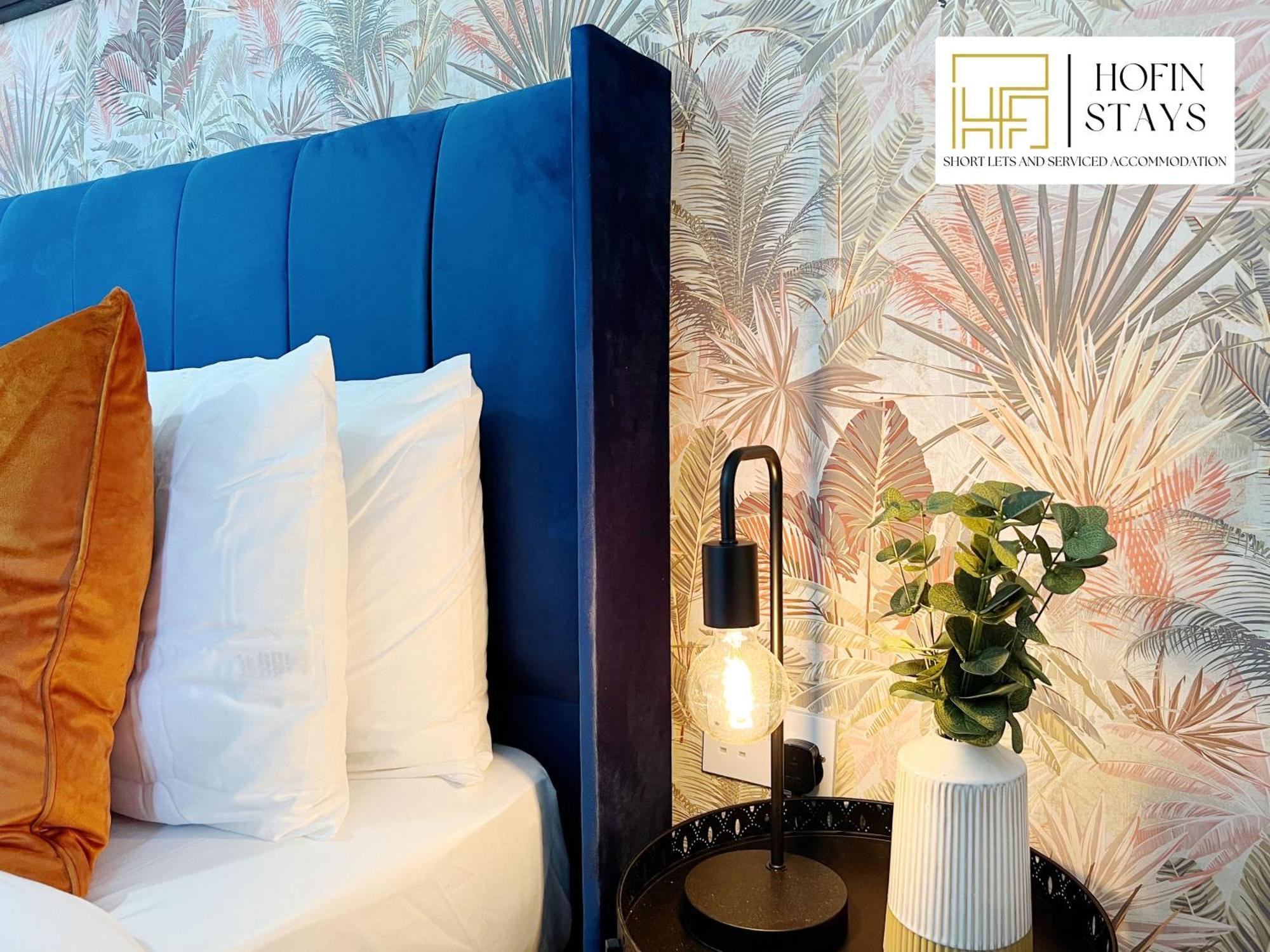 Last-minute Specials L Premium On 2 Double Bed For 6 Guests L Deals L Hofin Short Lets & Serviced