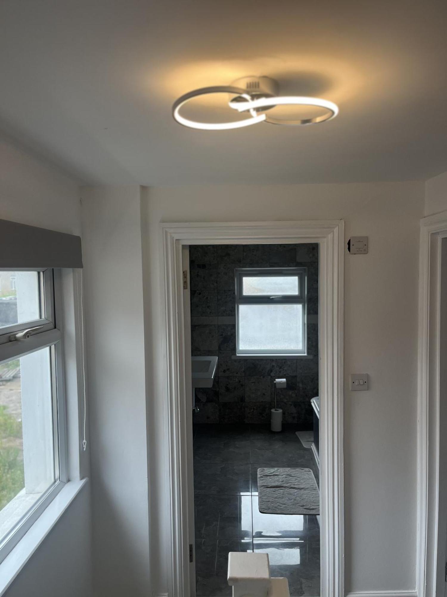 Reach Retreat Spacious 4bed House Startford Maryland Great Transport Links Holiday home