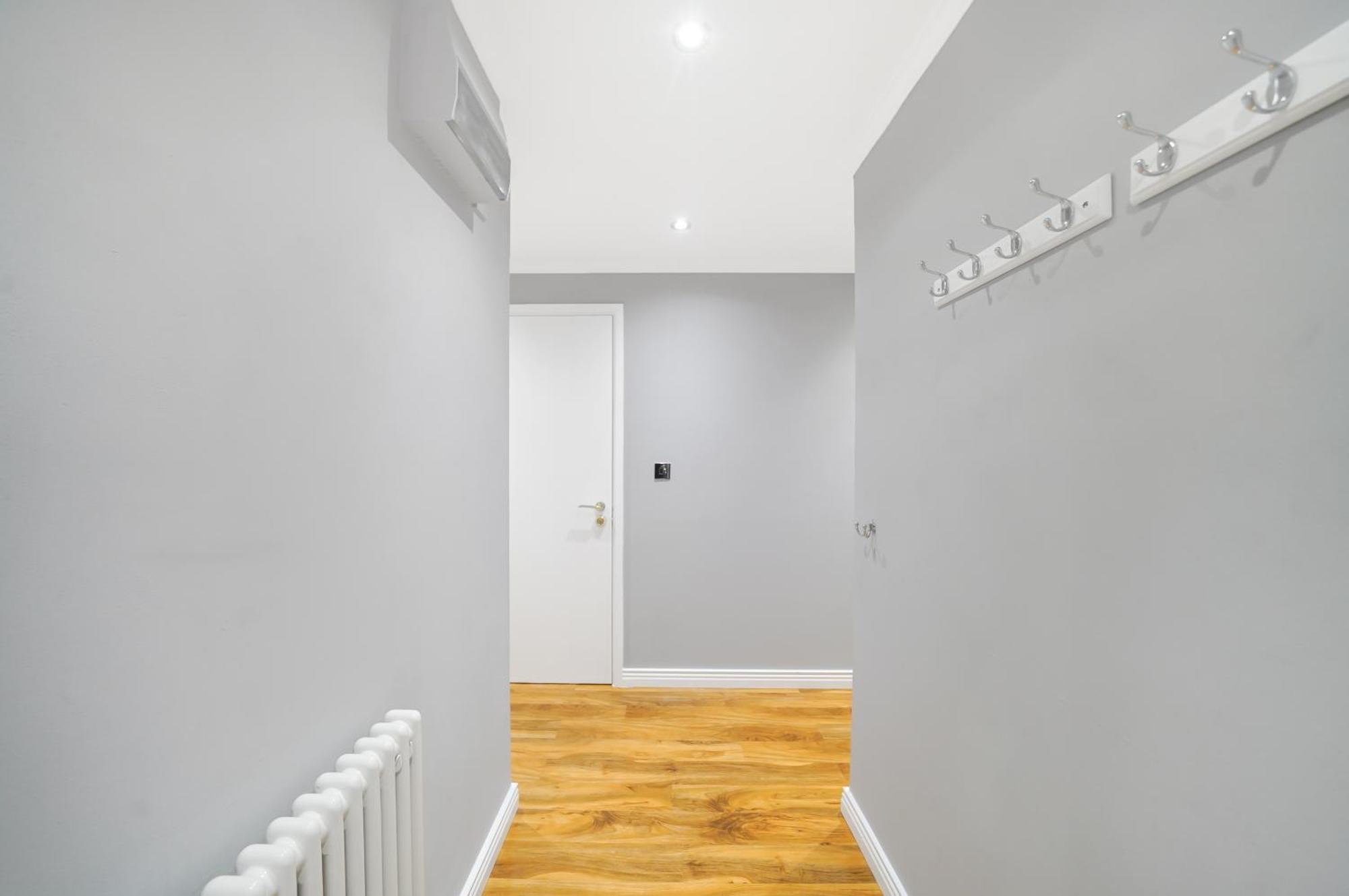 A Beautiful Stylish 2 Bedroom -city Of * London