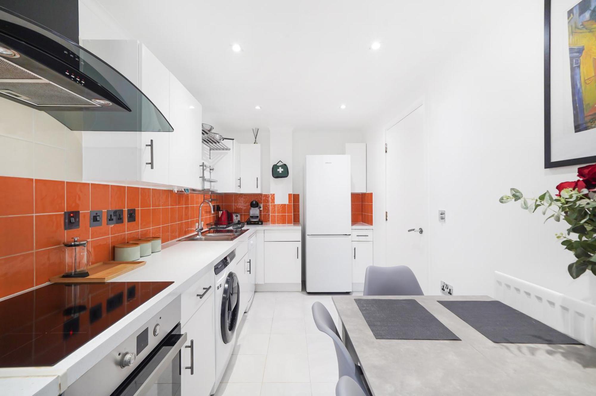 Apartment A Beautiful Stylish 2 Bedroom -city Of