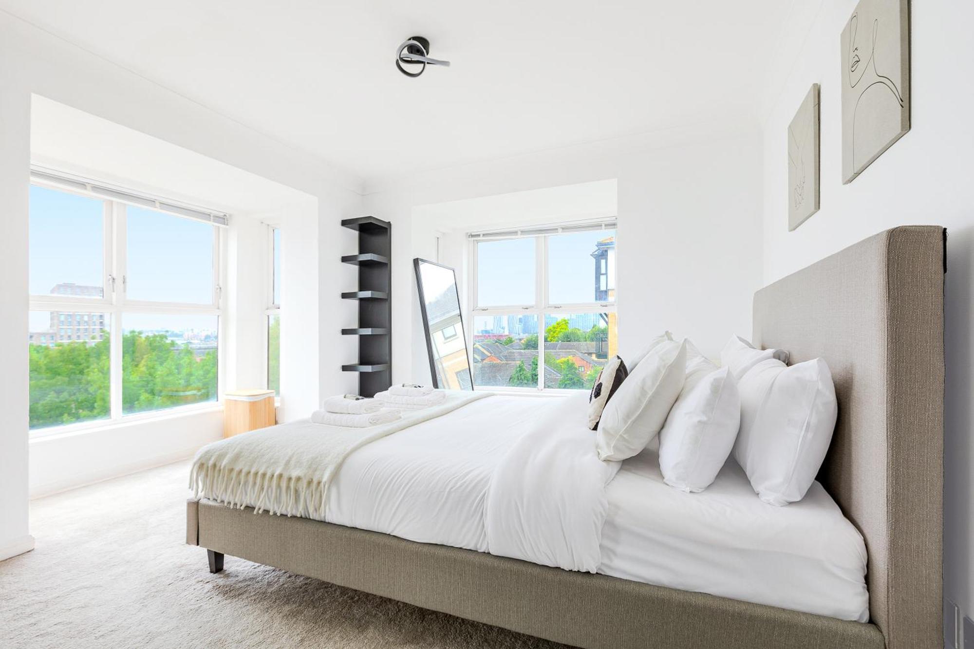 Apartamento Bright New 2br Flat With Balcony Near Excel *