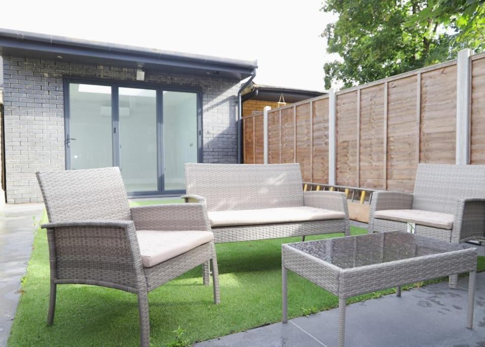 Appartement Stylish Flat With Garden, Close To *