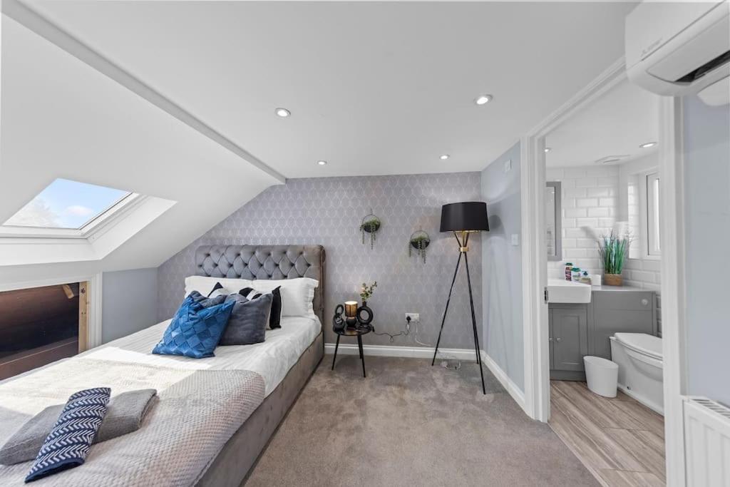 Apartamento Charming Leytonstone 5 Bed - Londres