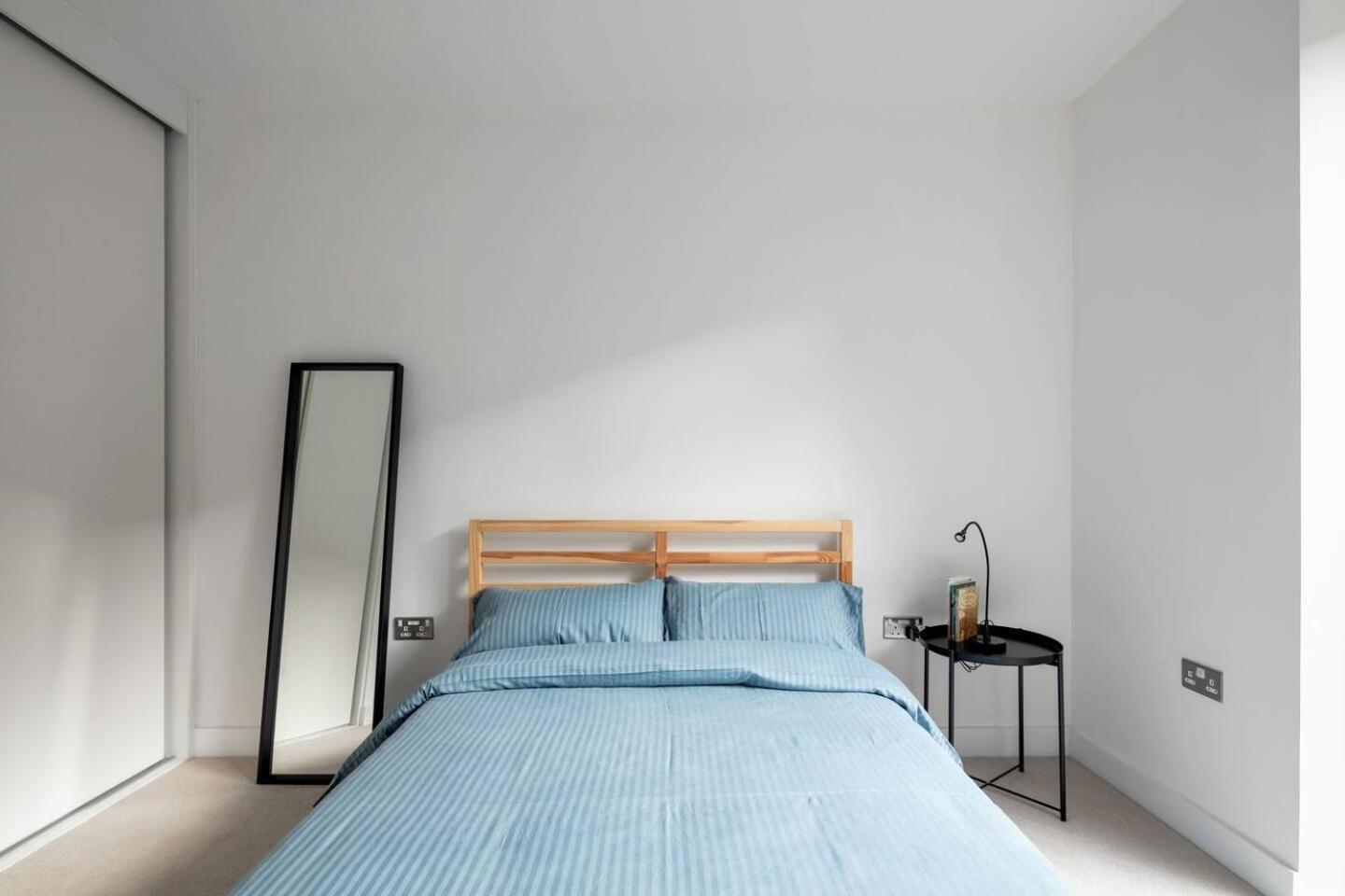 2 Mins Walk From Ucl Campus And Stadium Appartement