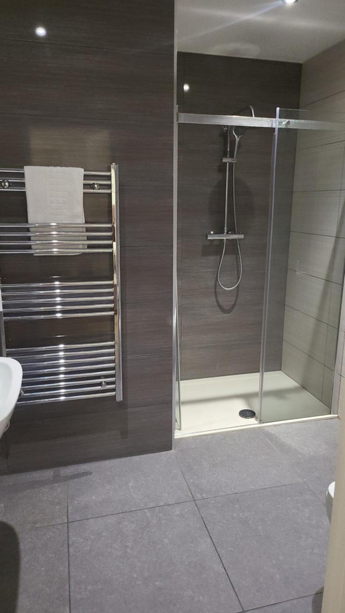 3 Bedrooms 2baths 3 Toilets Excel City Airport O2 Sleeps Up To 7, Apartamento Londres