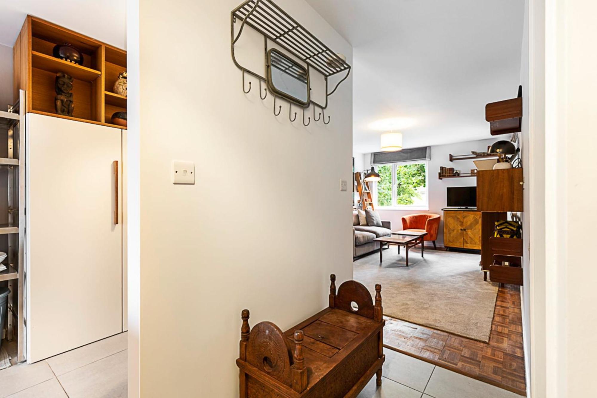 Bright Stepney Nest Appartement