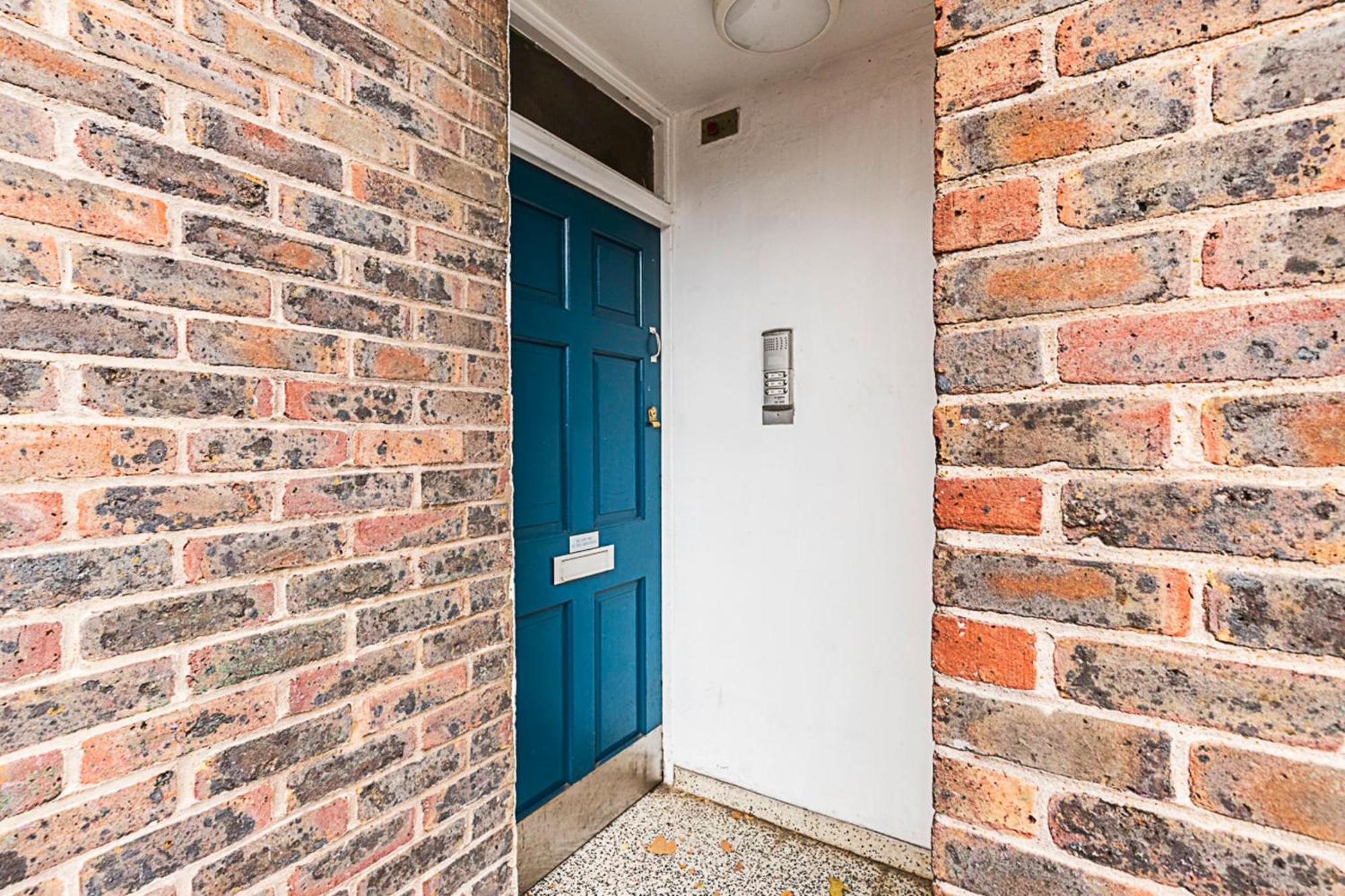 Bright Stepney Nest *