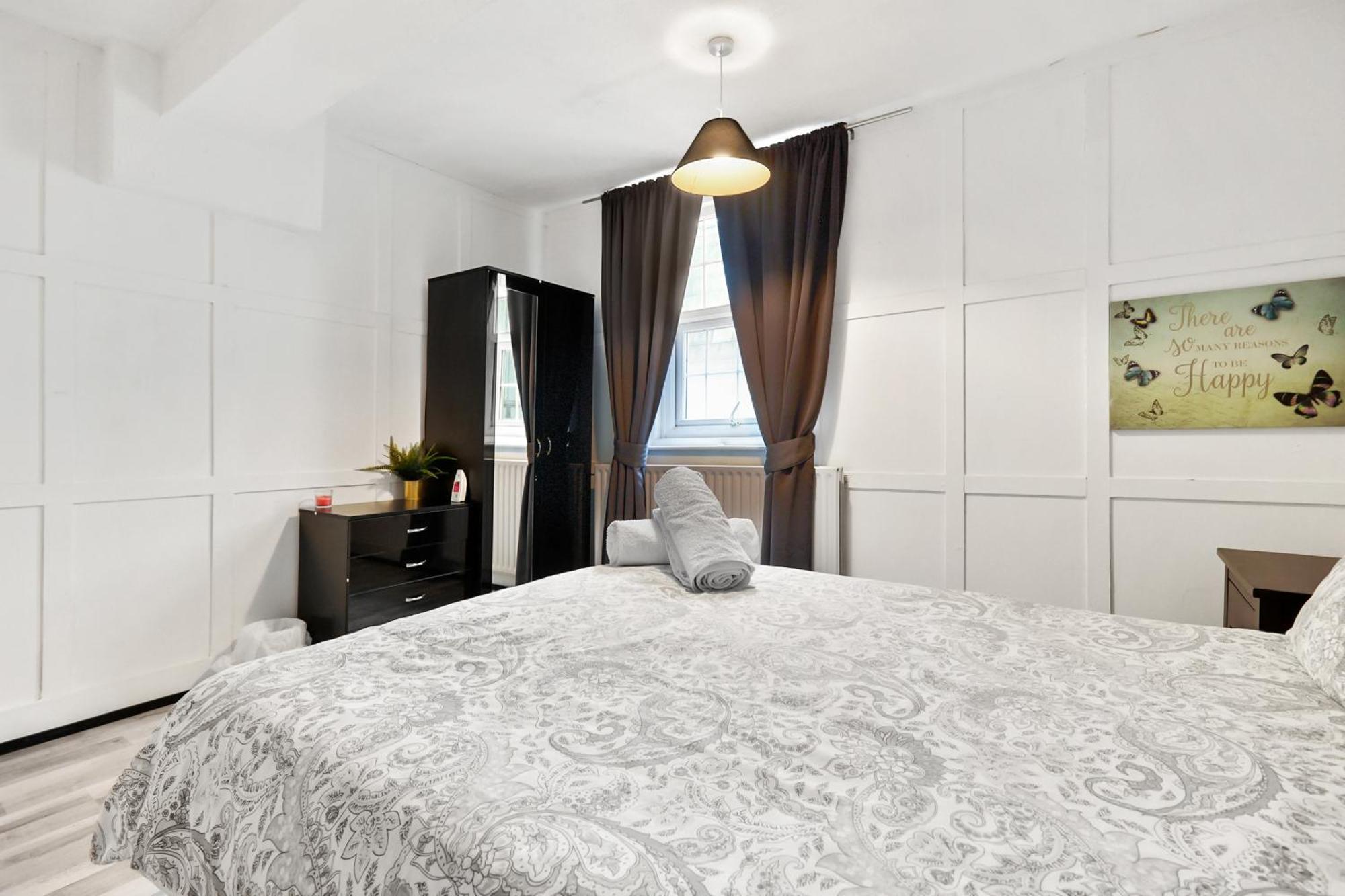 Center Cozy Double Bedroom In A Great Location Quarto em Acomodações Particulares