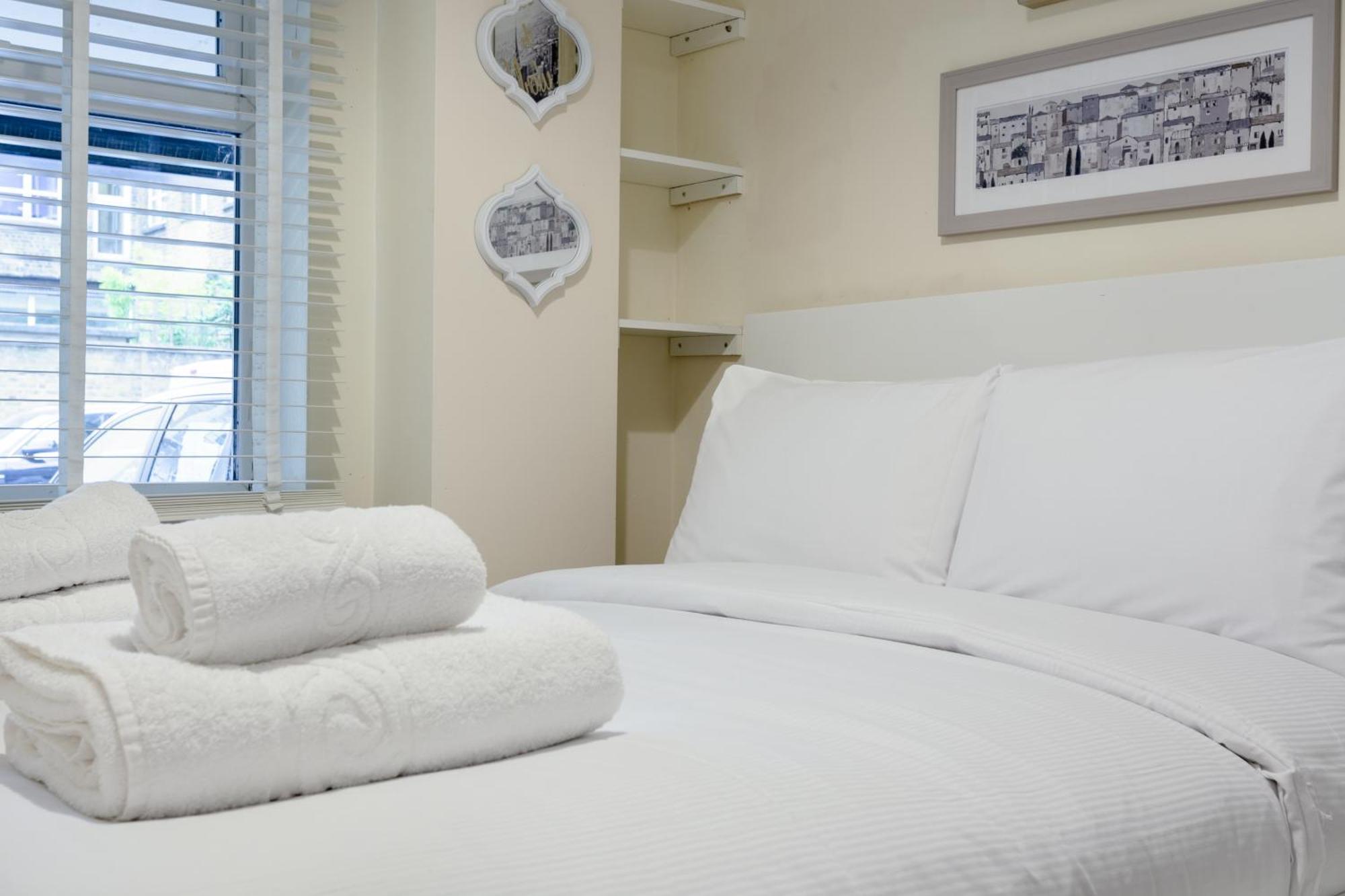 Stylish And Homely 4 Bedroom In East *