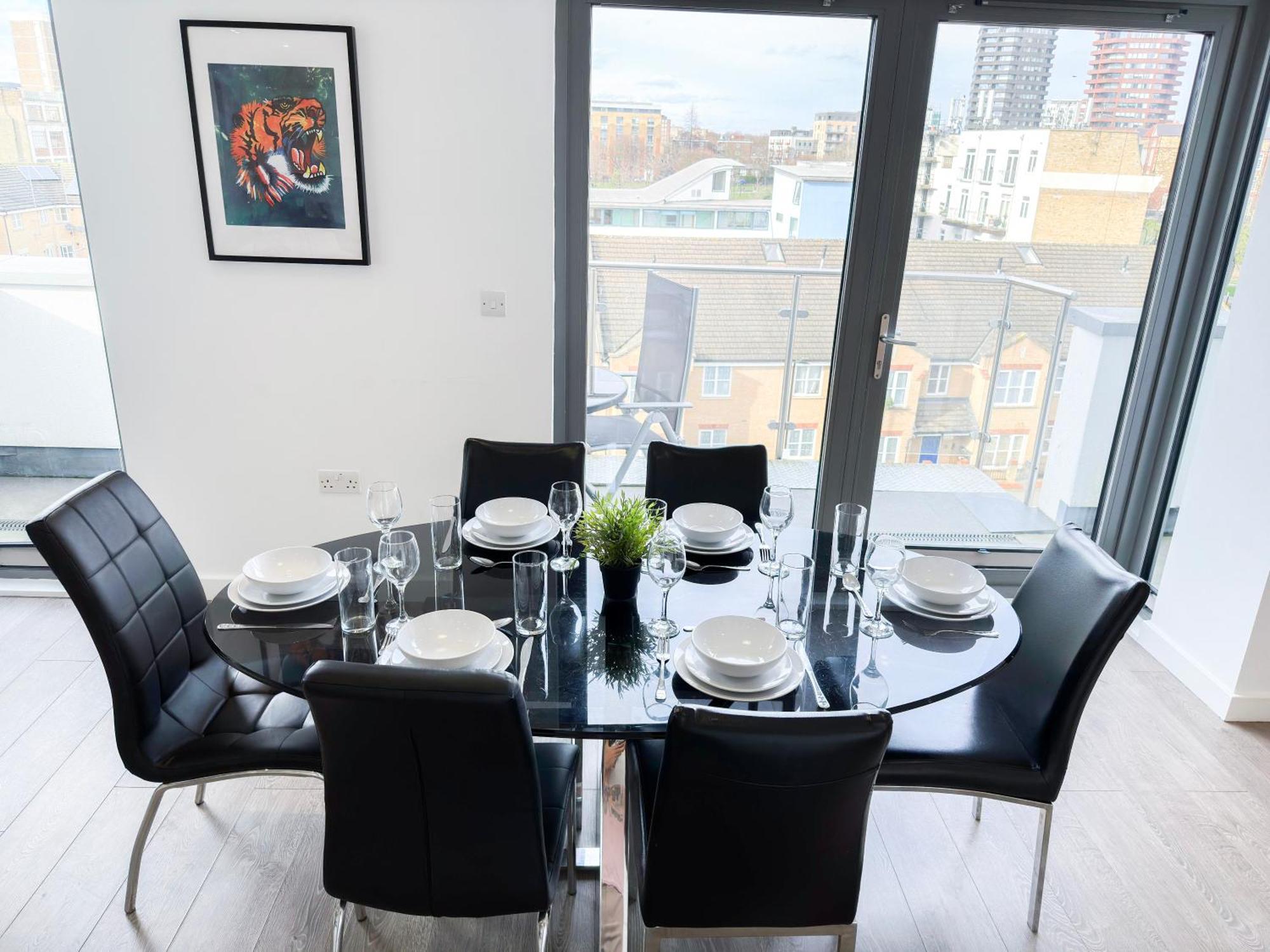 Contemporary With Private Terraces In Shoreditch, Hoxton, Islington Londres