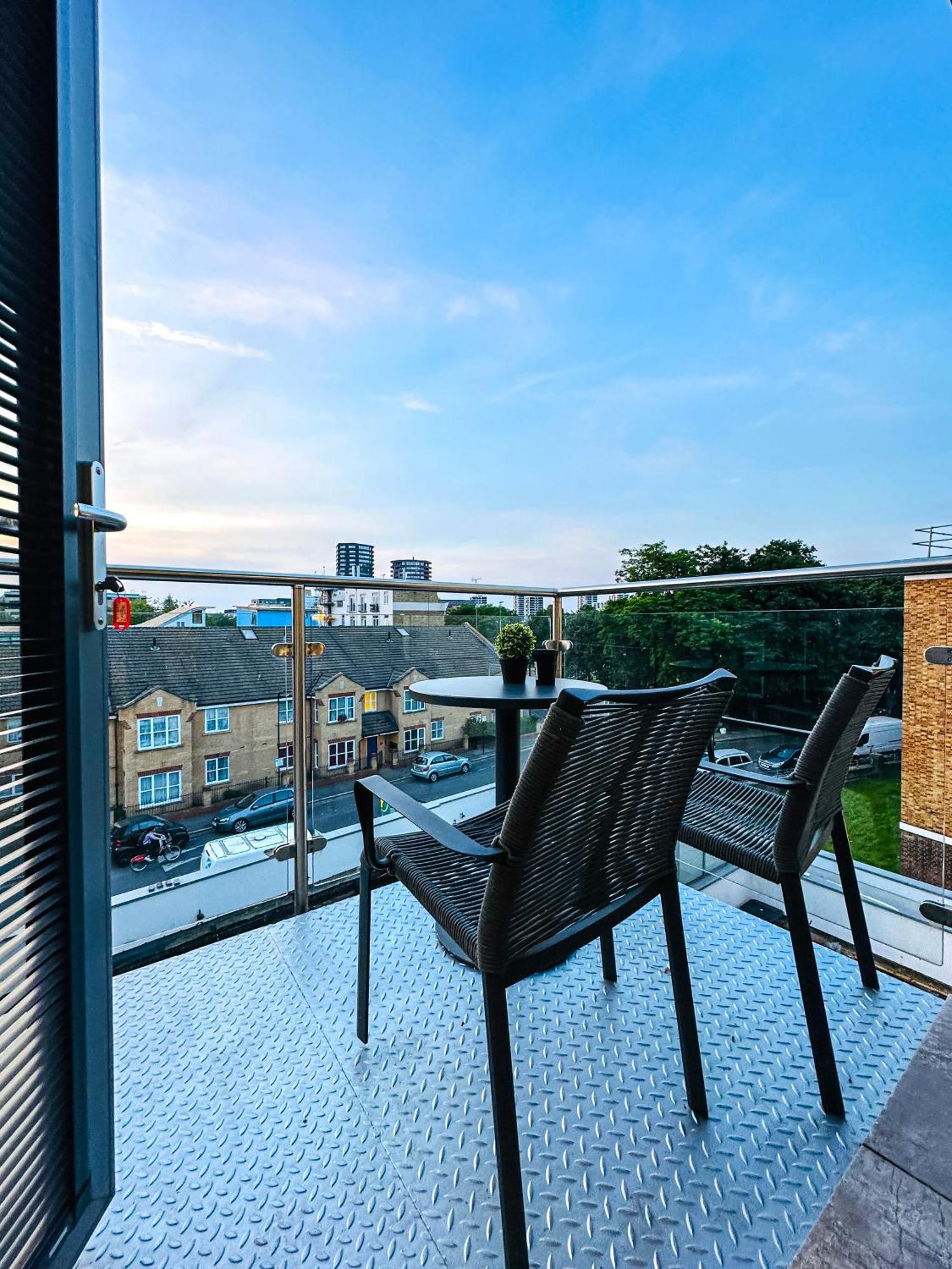 Apartamento Contemporary With Private Terraces In Shoreditch, Hoxton, Islington *