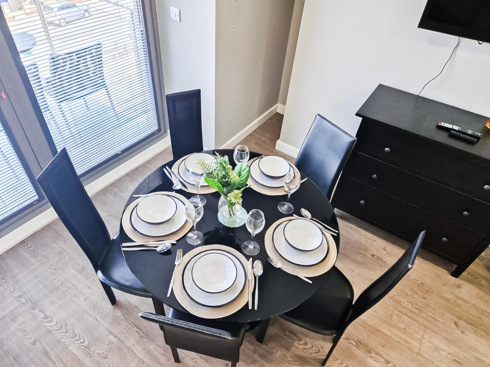 Contemporary With Private Terraces In Shoreditch, Hoxton, Islington Apartamento *